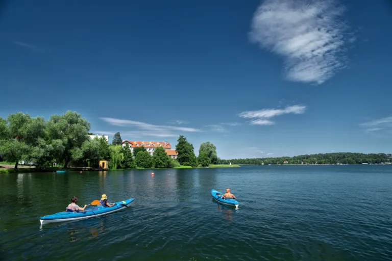 Jezioro Czos jezioro czos kajaki