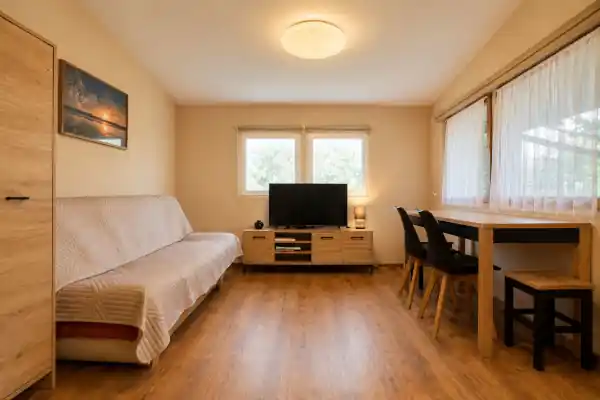 Przytulny salon w domku nad jeziorem Czos Mrągowo